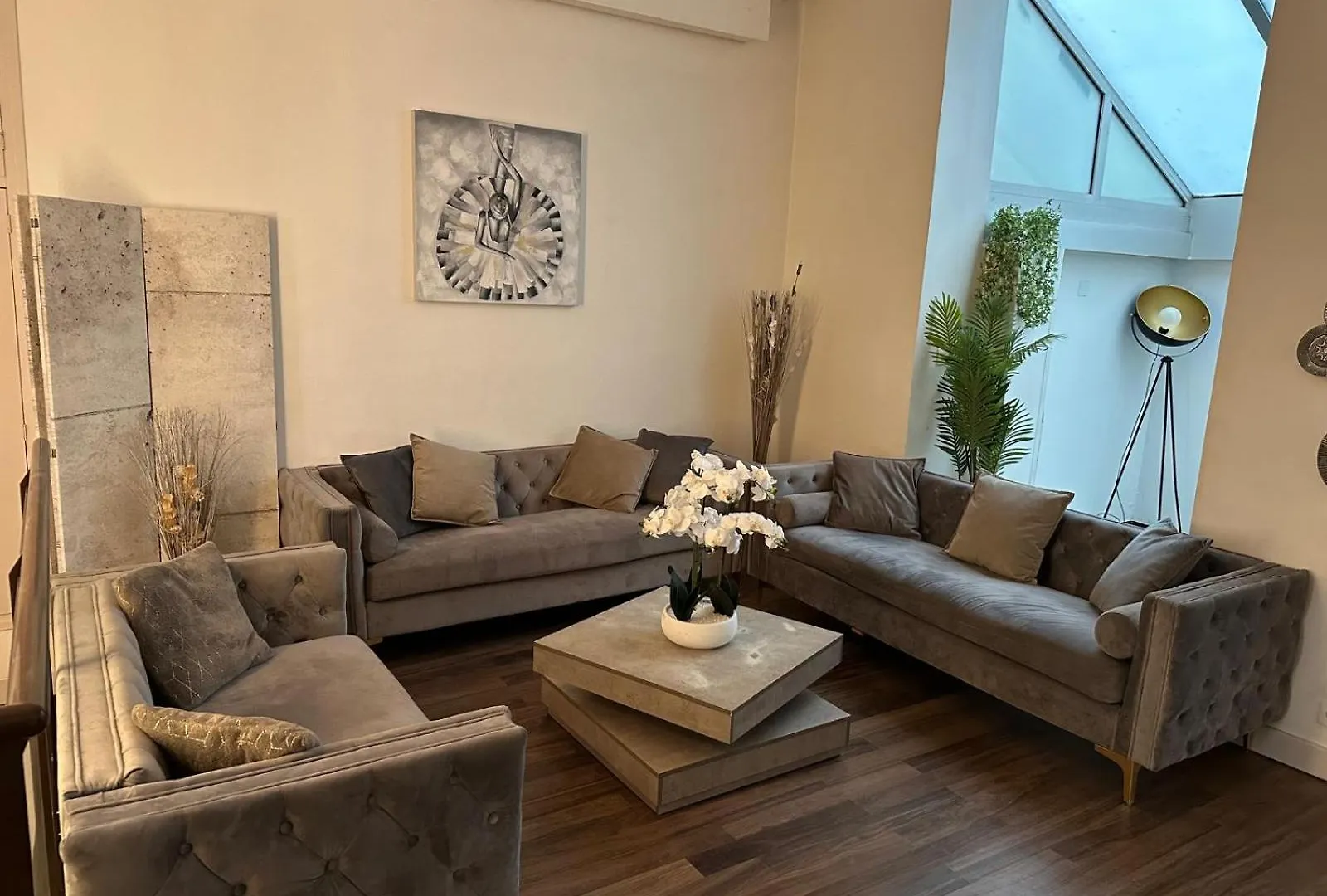 Les Champs Elysees-125M2 Modern And Spacious Paris
