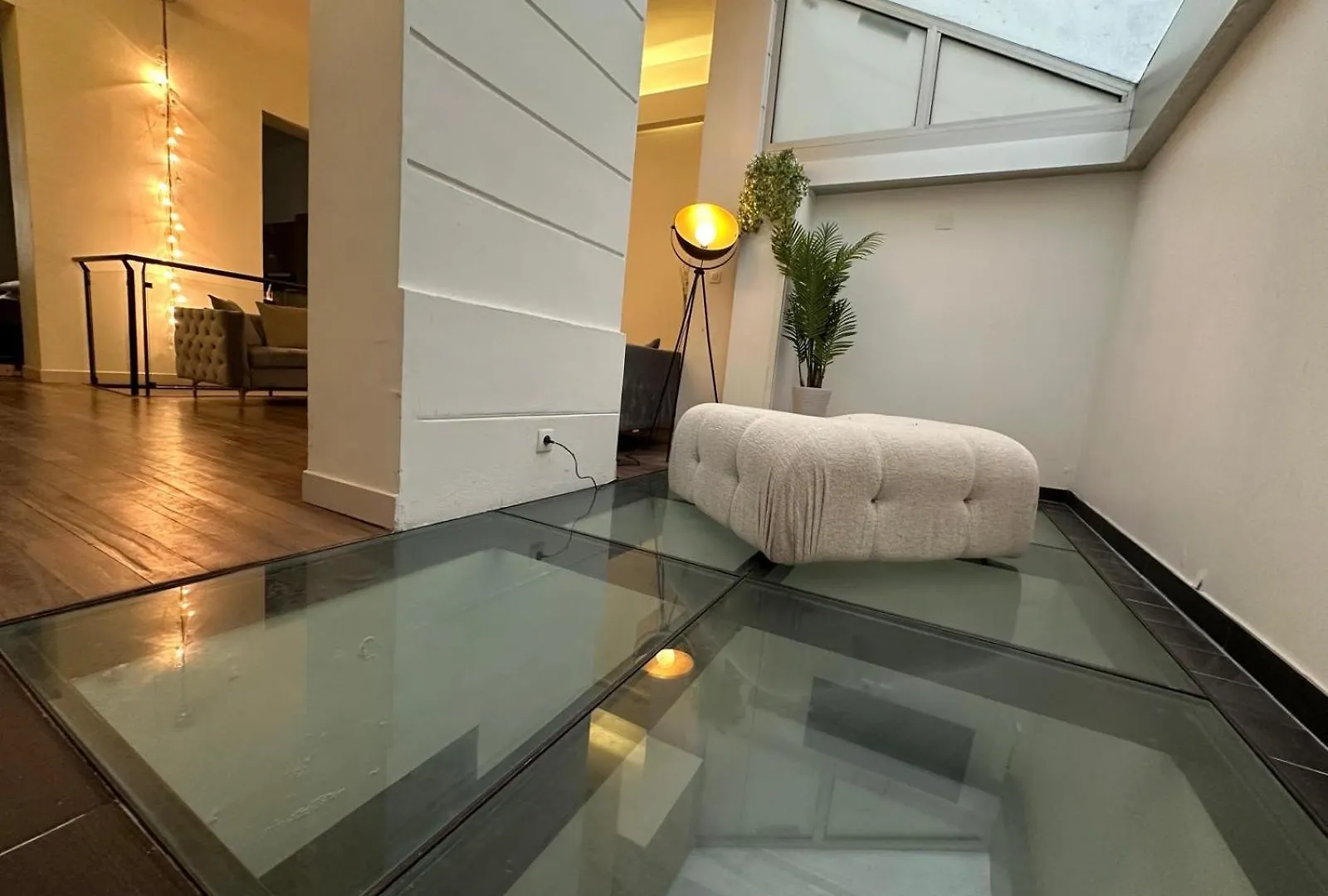 Les Champs Elysees-125M2 Modern And Spacious Paris Apartment