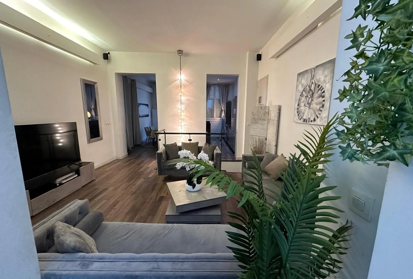 Apartment Les Champs Elysees-125M2 Modern And Spacious Paris